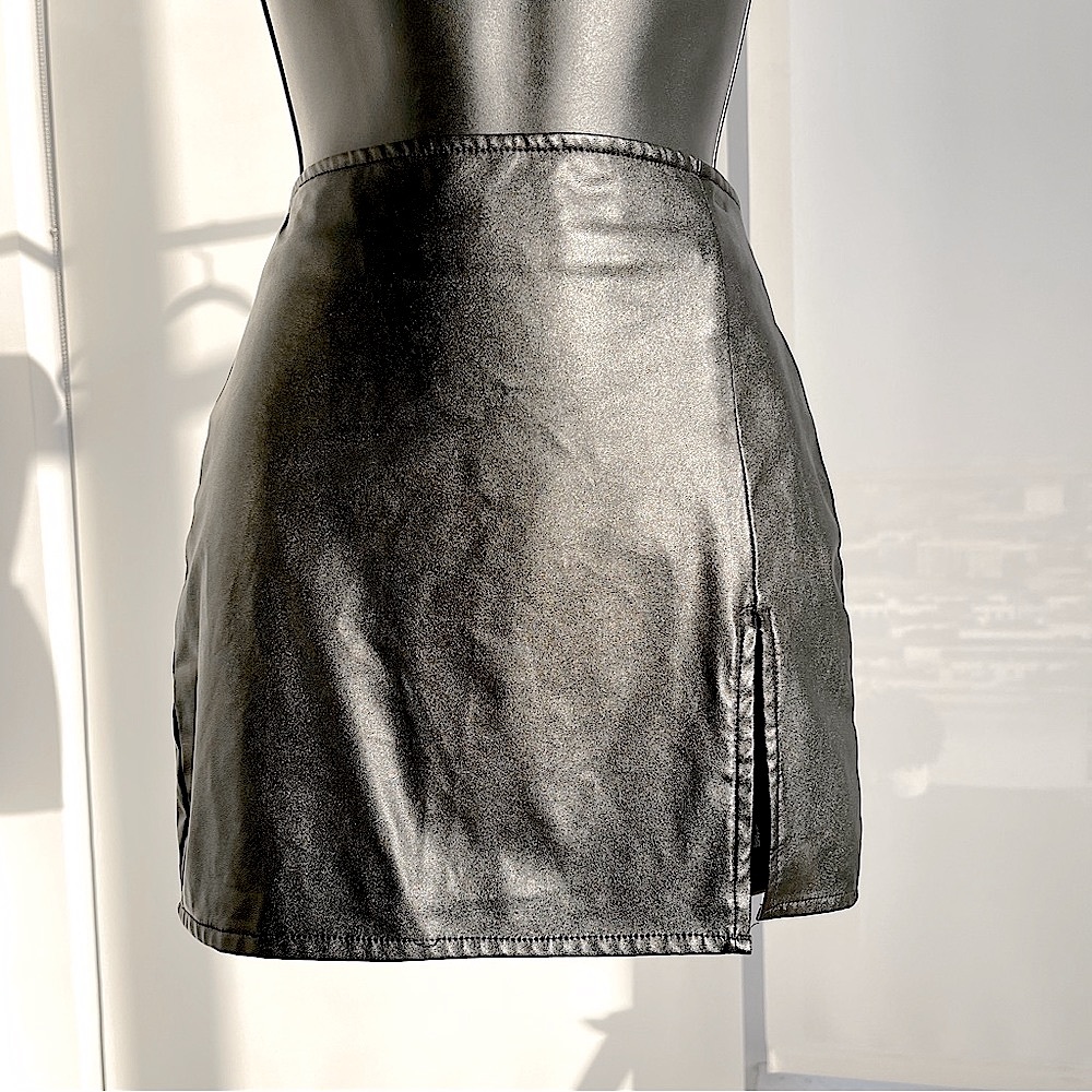 Faux Slit Mini Skirt